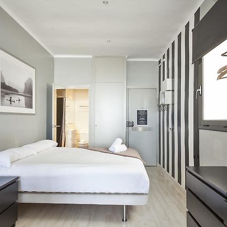 Fira Apartments By Gaiarooms Barcelona Ruang foto