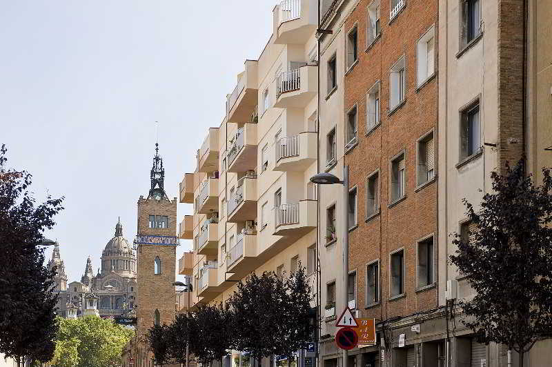Fira Apartments By Gaiarooms Barcelona Bagian luar foto