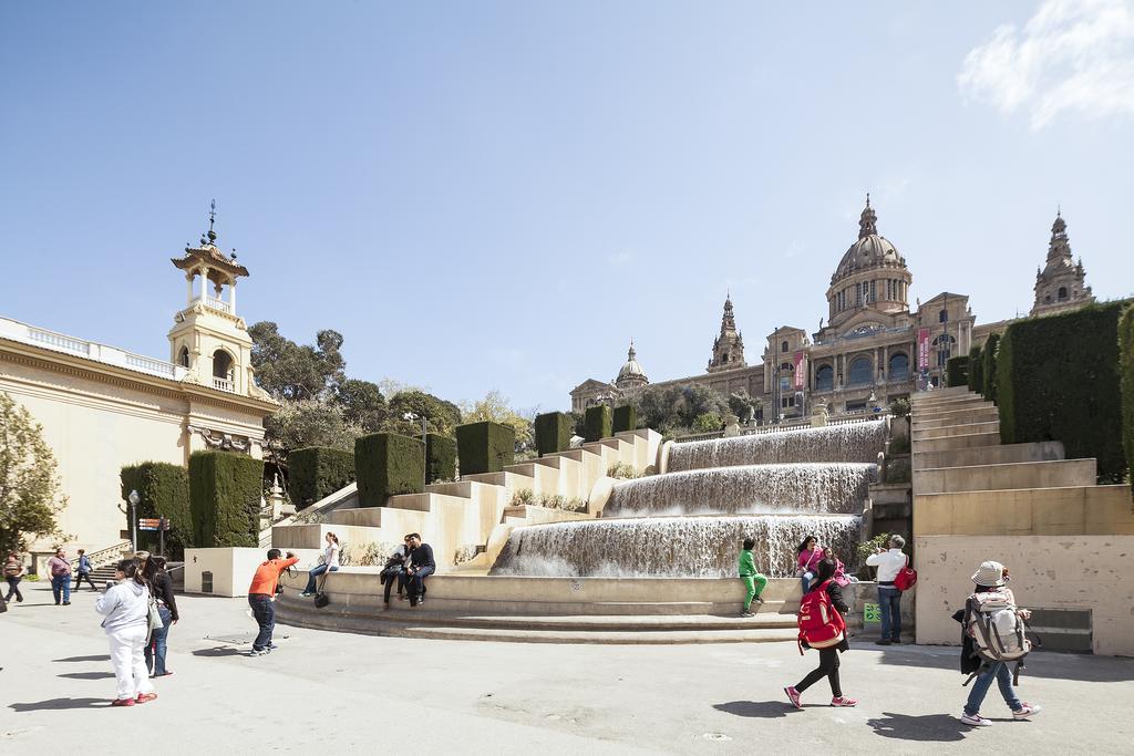 Fira Apartments By Gaiarooms Barcelona Bagian luar foto