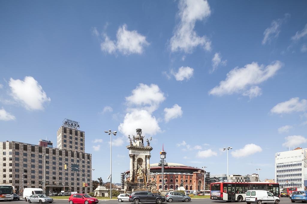 Fira Apartments By Gaiarooms Barcelona Bagian luar foto